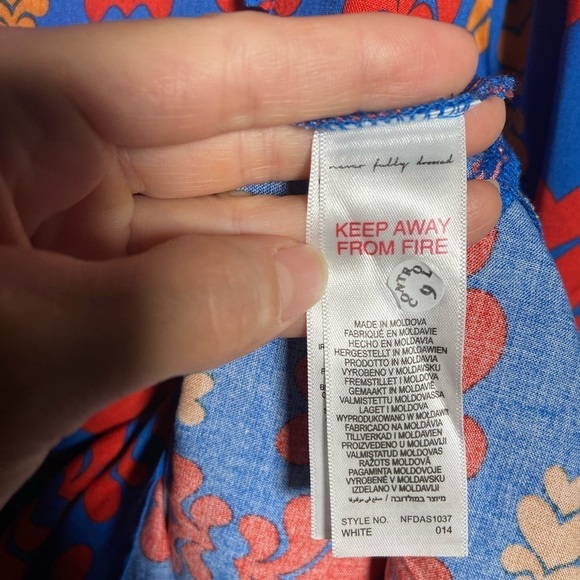 NWT Never Fully Dressed Taylor Heart Keyhole Print Mini Shift Dress size size 6 - Picture 9 of 10